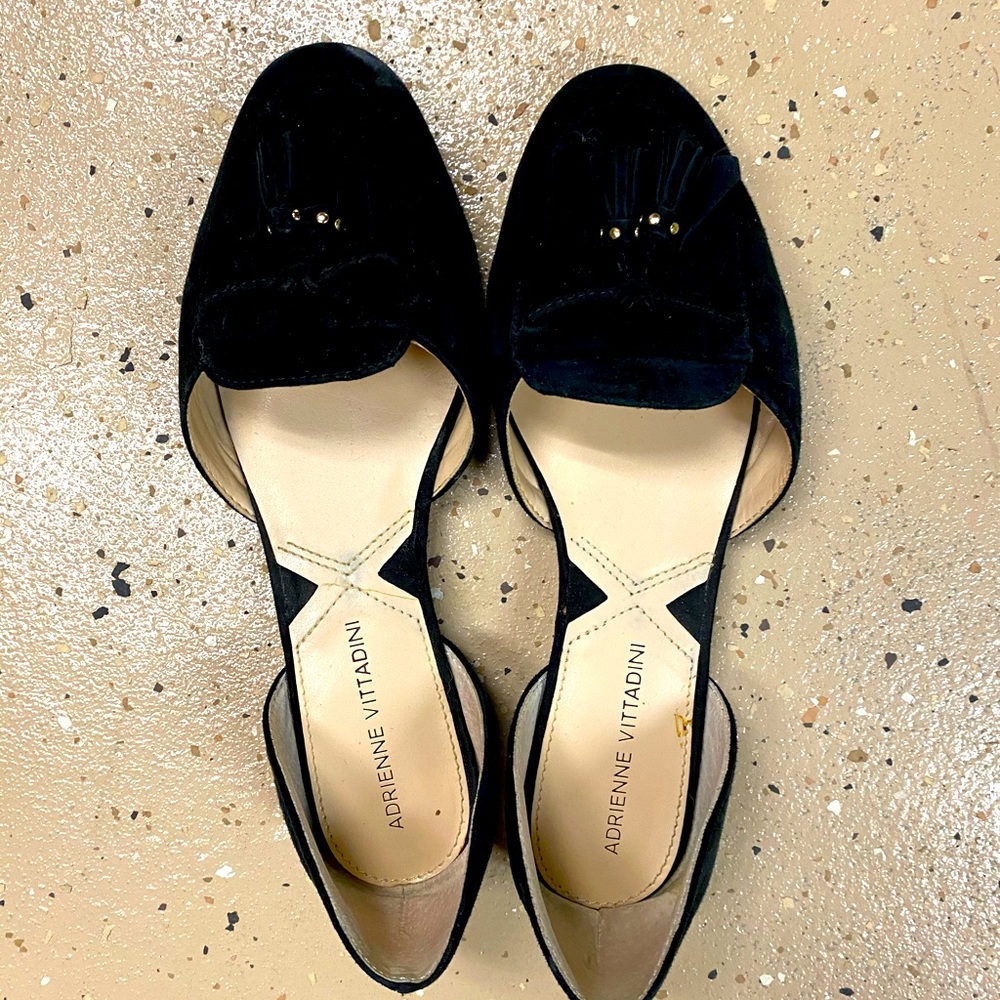 Adrienne Vittadini black suede leather flats